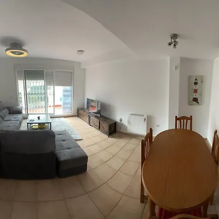 Con Piscina Y Dos Terrazas Holiday home